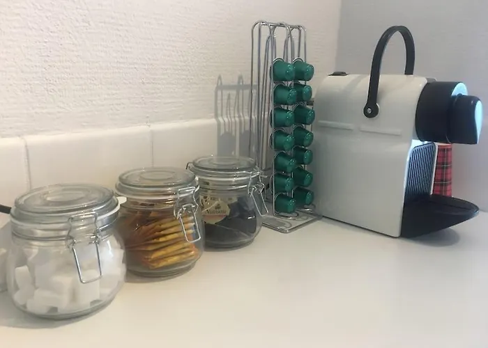 Ground Floor Apartment/Wi-Fi+Free Parking